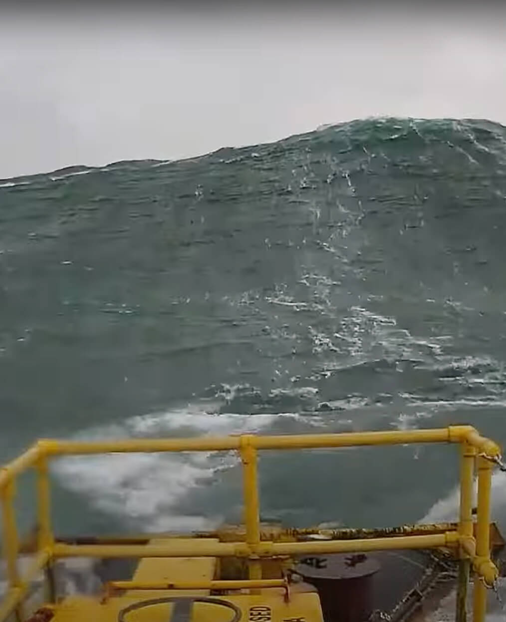 Tadek mooring and umbilical design for Mocean Blue X wave energy converter sails through Storm Babet